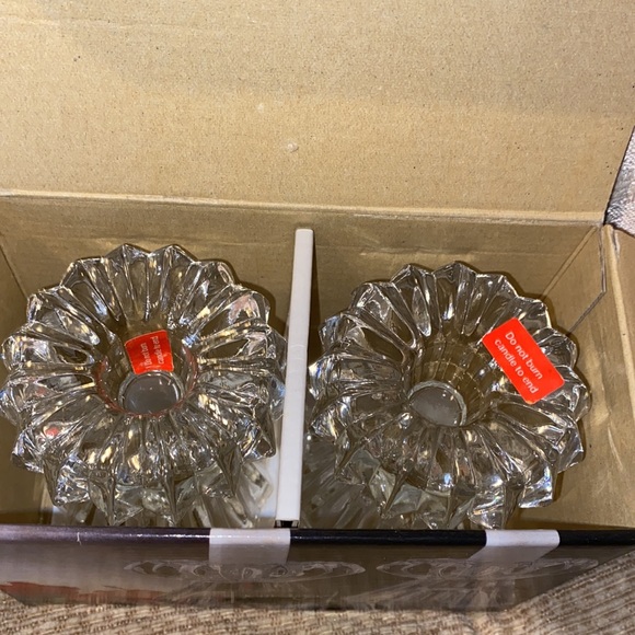 🕯️ NWT Mikasa Vintage Diamond Fire Pair of Candle Holders - Picture 14 of 14